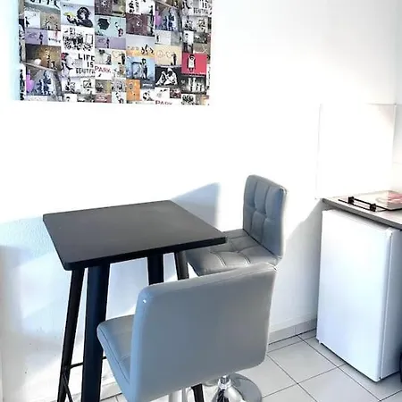 Studio Gare St Roch Avec Box De Garage